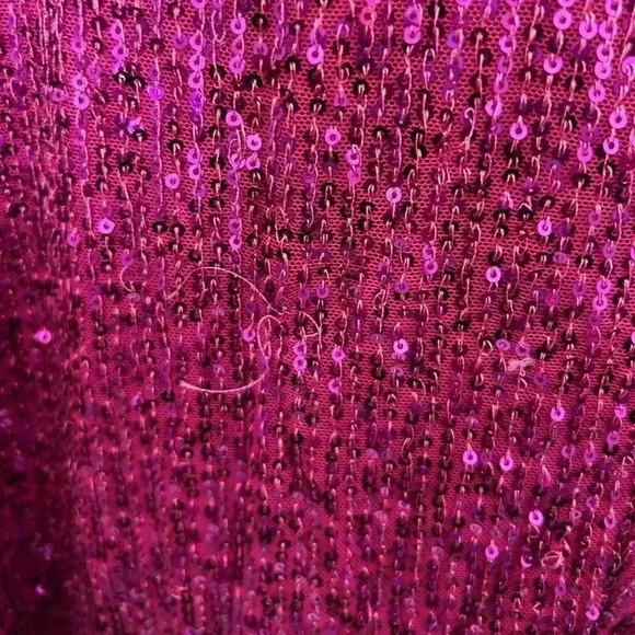 Fully sequinned  fuschia pink evening dress, plus size - Picture 10 of 16